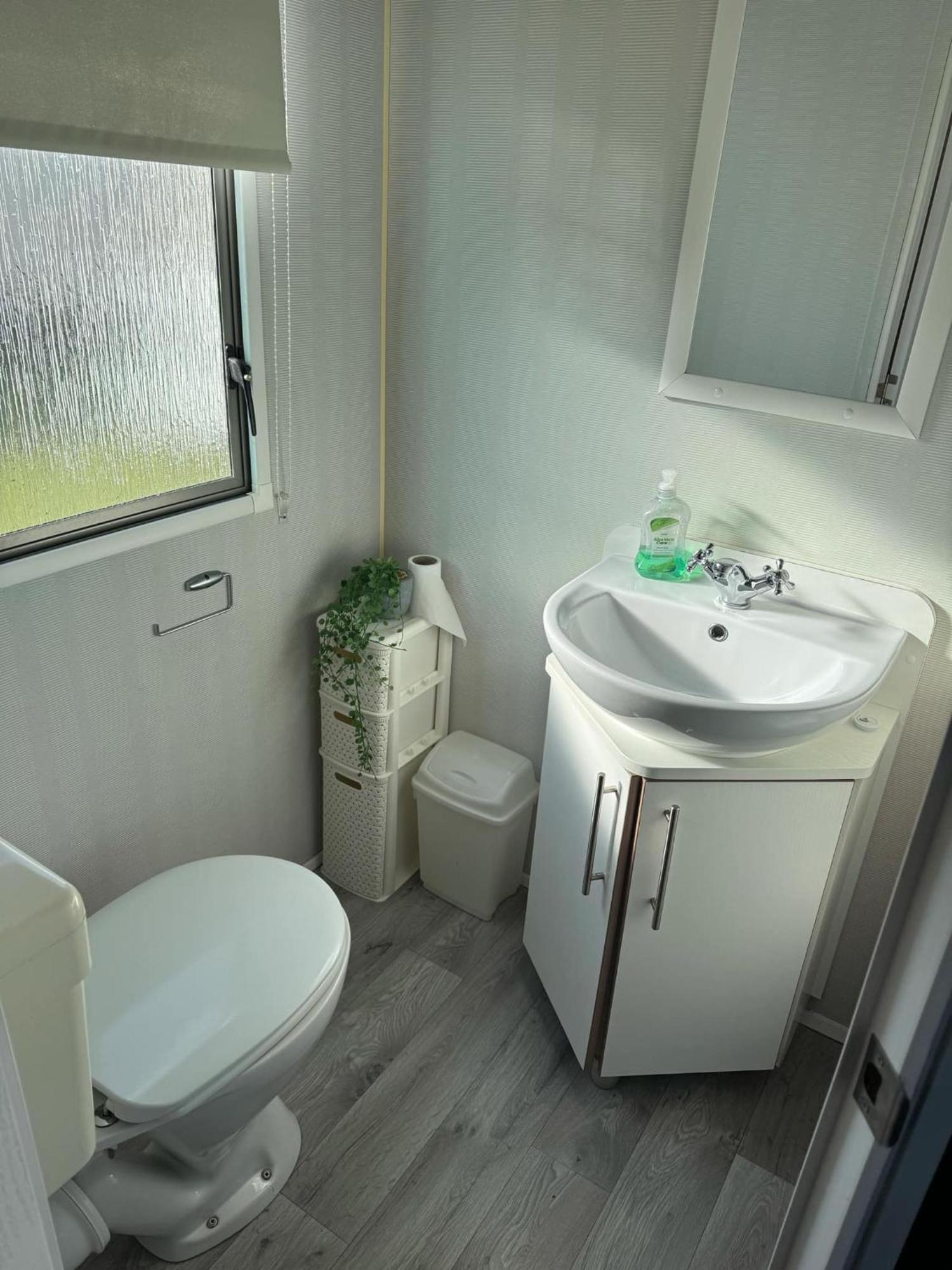 Whitehouse Leisure Park North Wales 6 Birth Caravan * Kinmel Bay